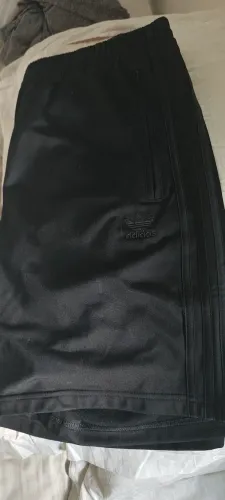 Bermuda adidas