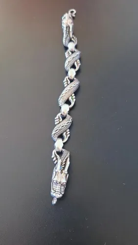 PULSEIRA DE PRATA DRAGAO.