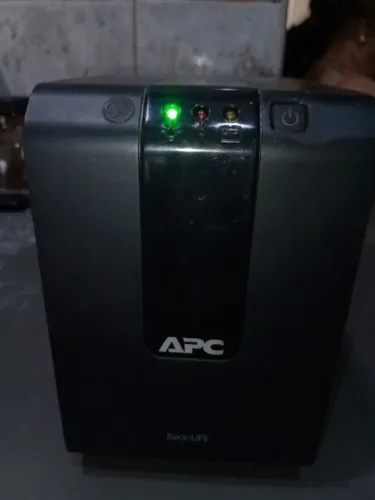 Nobreak APC 600VA Bivolt - Bateria Nova (6 Meses) - Perfeito Estado