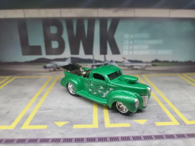 Hot Wheels Ford Truck combo