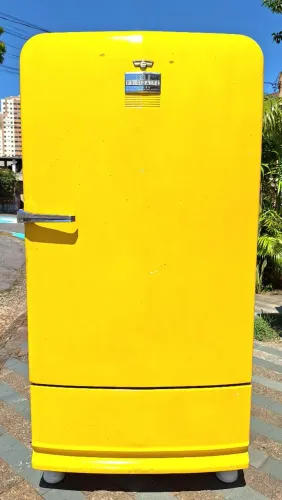 Geladeira antiga