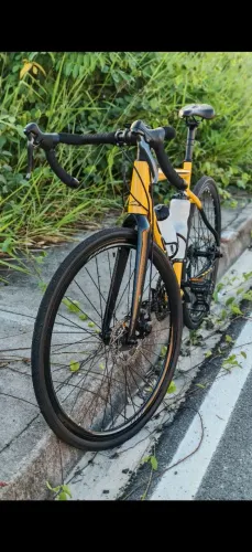 Bicicleta Speed OGGI VELLOCE DISC