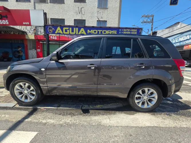 Suzuki Grand Vitara 2.0 16V 4x2/4x4 5P Aut. 2013