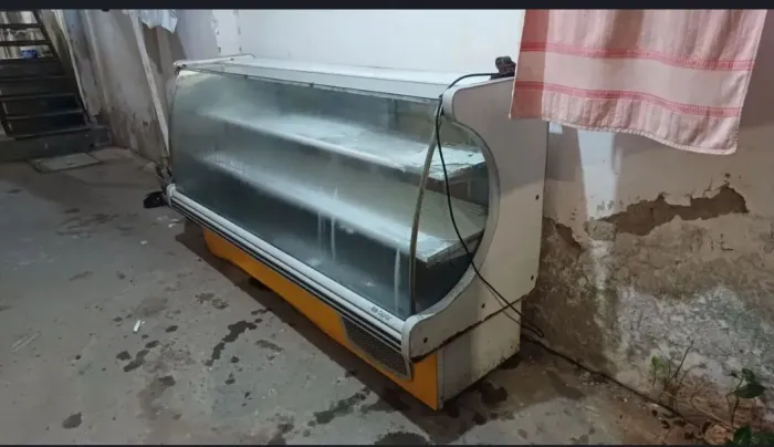 Vitrine refrigerada usada