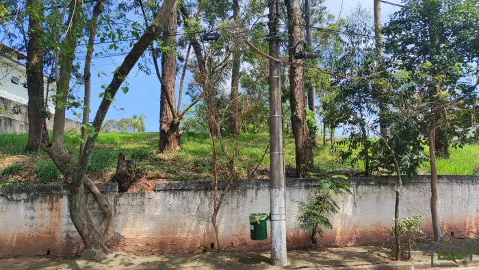 Terreno à Venda no Parque dos Príncipes 683m² SP