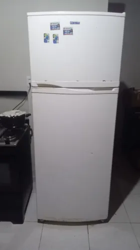 Vendo geladeira, parou de funcionar 80 reais não faço entrega