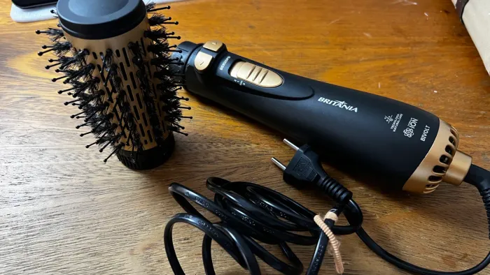 Escova rotativa britania