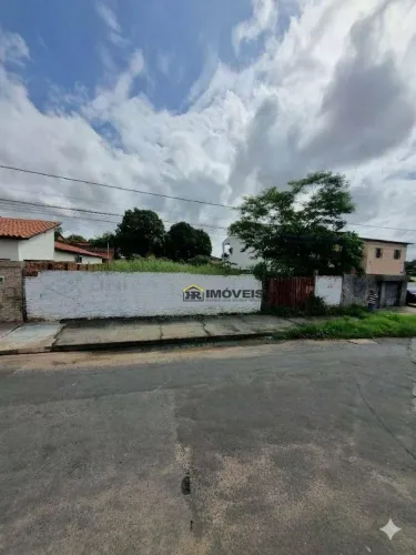 Terreno à Venda Excelente Localização e Grande Potencial