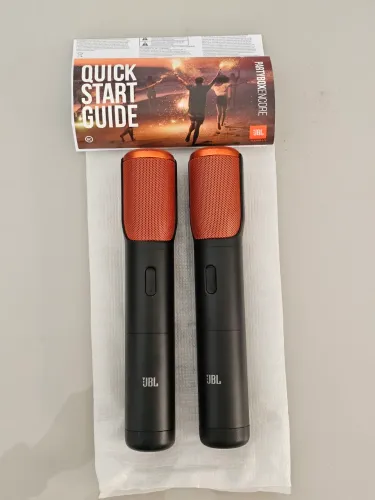 Par de Microfones Originais JBL PartyBox Encore Sem Fio e Funcionando Perfeitamente.