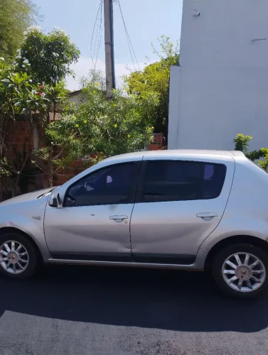 Renault Sandero Privilège Hi-flex 1.6 8V 5P 2014