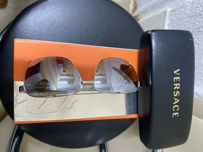 Óculos de sol Versace masculino (VE2174) prata/cinza, polarizado
