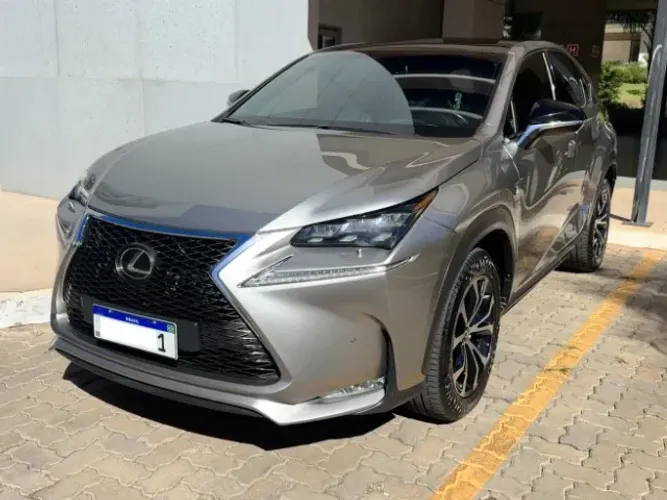 Lexus NX-200T F-sport 2.0 16V 238cv Aut. 2017