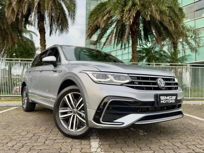 Volkswagen Tiguan Allspac R-line 300 TSI 2.0 2024