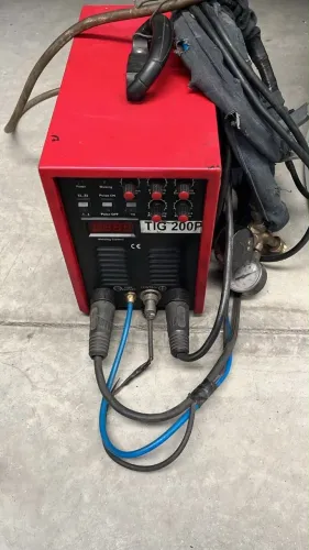 Máquina solda TIG