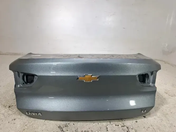 MALA ONIX PLUS SEDAN