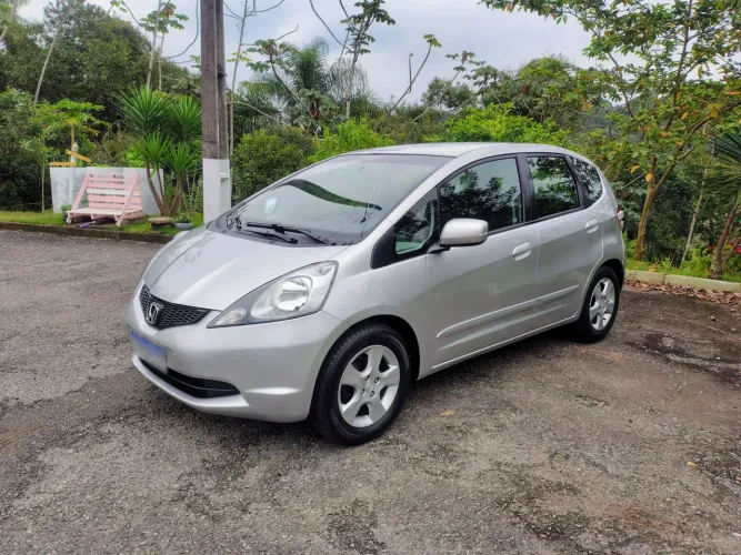 Honda Fit LX 1.4/ 1.4 Flex 8v/16v 5P Aut. 2012
