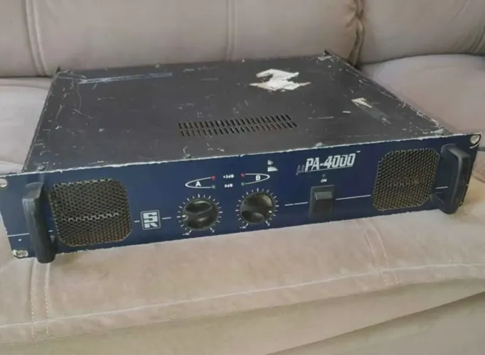 Amplificador de Potência Staner PA 4000 - 4 Ohms
