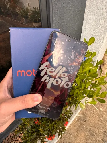 Moto G05 - Com Caixa, Nota Fiscal e Pouco Uso (Impecável)