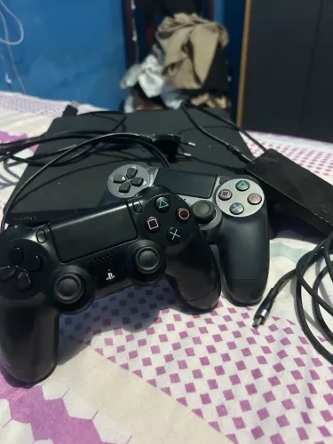 PlayStation 4 Slim