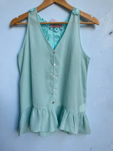 Regata Feminina Verde Neon bebê com Renda, Tam M (Nova)