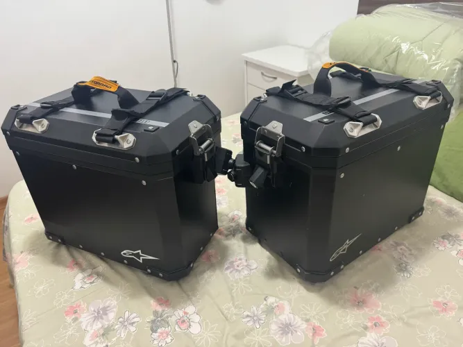 Malas laterais originais BMW 1250
