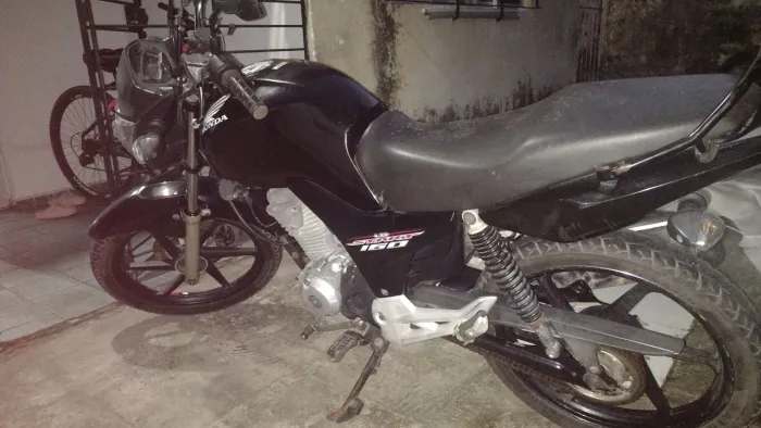 Moto a venda