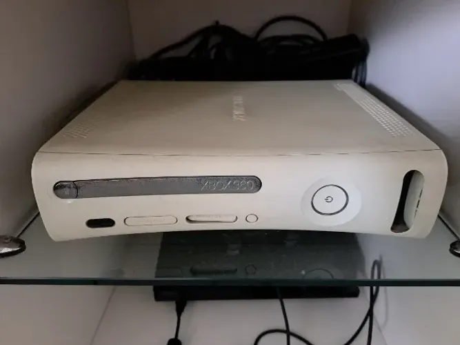 Xbox 360 Completo + Kinect + 4 Controles + 39 Jogos