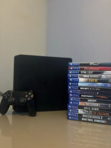 PS4 1TB + 1 CONTROLE + 15 JOGOS