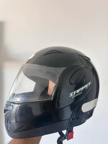 Capacete retrátil 