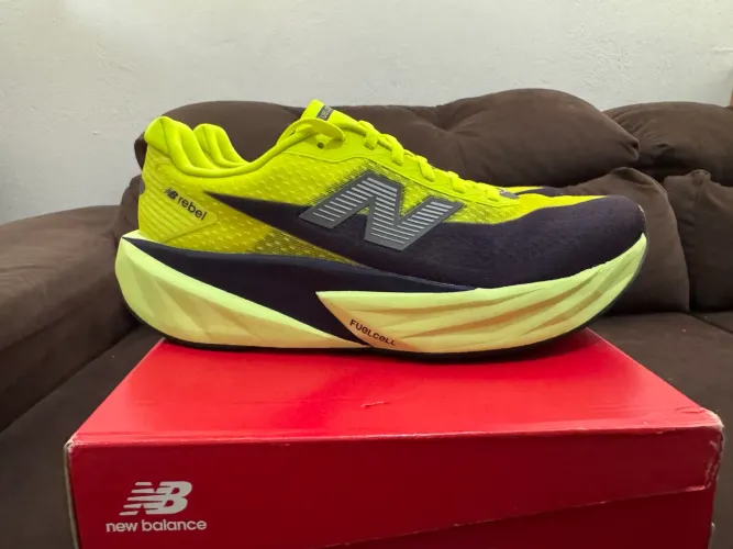New Balance Rebel V5 novo 