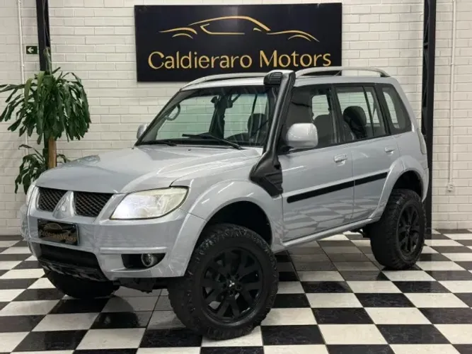Mitsubishi Pajero TR4 2.0/ 2.0 Flex 16V 4X4 Aut. 2013