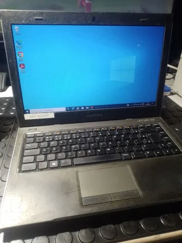Notebook Dell vastro i3 6gb memória