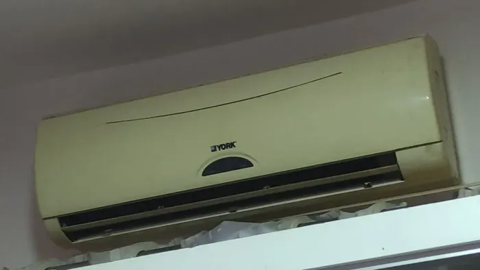 Vendo ar condicionado 17 mil BTUs 