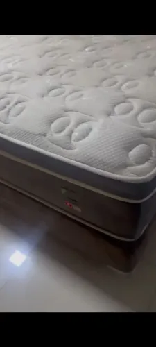 Cama Super King Size