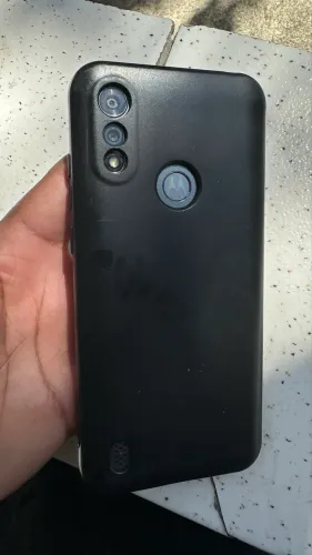 Moto e61