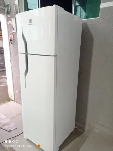 Geladeira duplex Electrolux degelo seco posso entregar