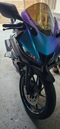 Vendo novíssima R15 ABS