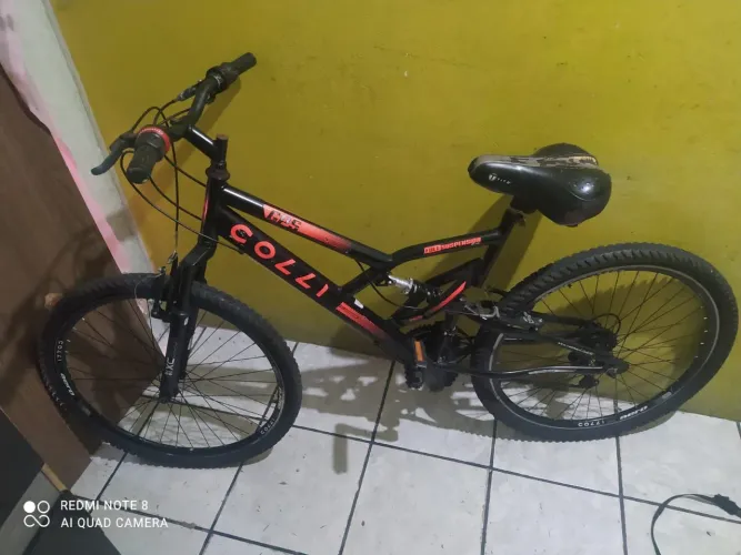 Vende se bicicleta 