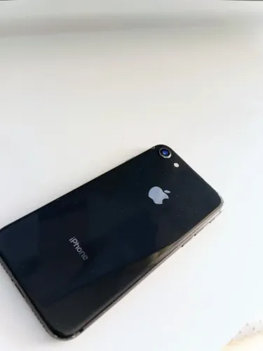 IPHONE 8 BLACK PIANO