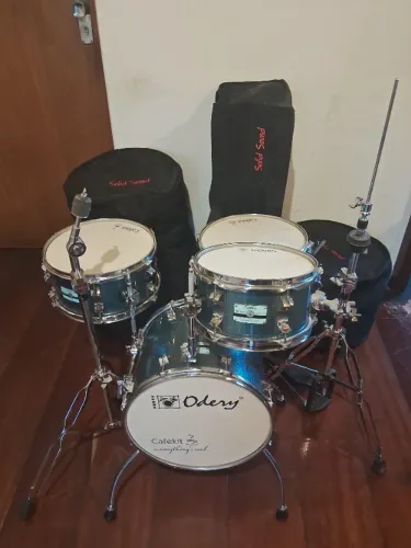 Bateria Odery CafeKit com Capas SolidSound feitas sob medida!