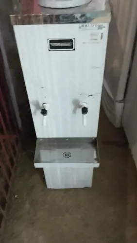 Bebedouro industrial