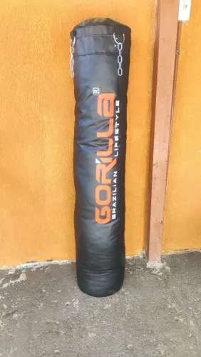 Saco de Pancada 160 cm - 85kg Cheio + 2 pares de Luvas + Correntes + Suporte