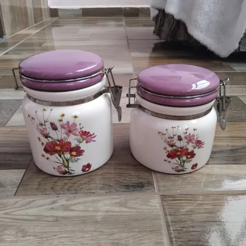 2 potes herméticos louça 