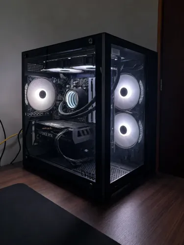 Pc Gamer 4060 gigabyte + ryzen 7 5700x3d