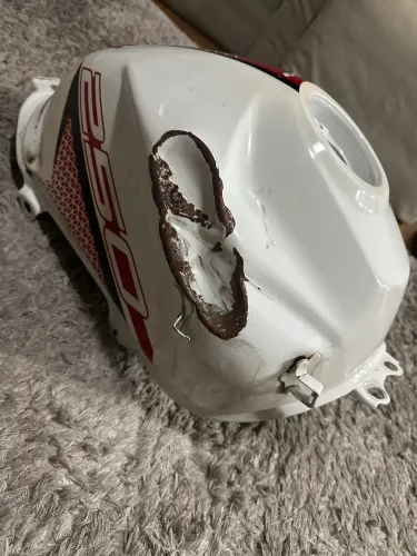 Tanque Original Honda CB 250 Twister (Para Recuperar)