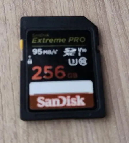 Cartão De Memória Sandisk Extreme Pro 256gb Não é Mini Cartão