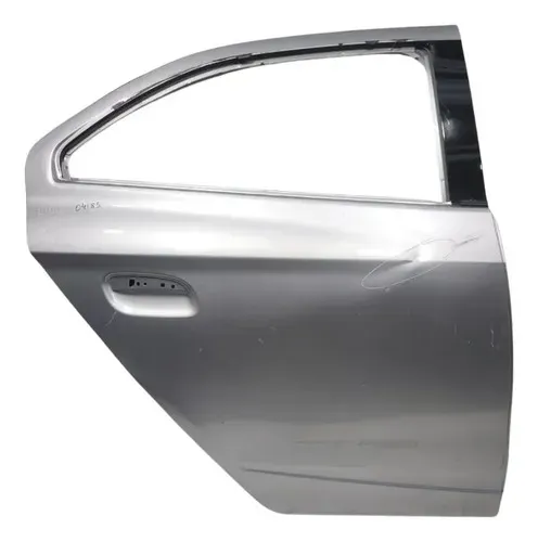 Porta Traseira Direita Onix Prisma 2013 2019 Prata Avaria Prata