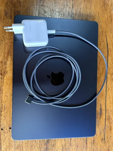 MacBook Air 13" M4 - 24GB RAM & SSD 512GB