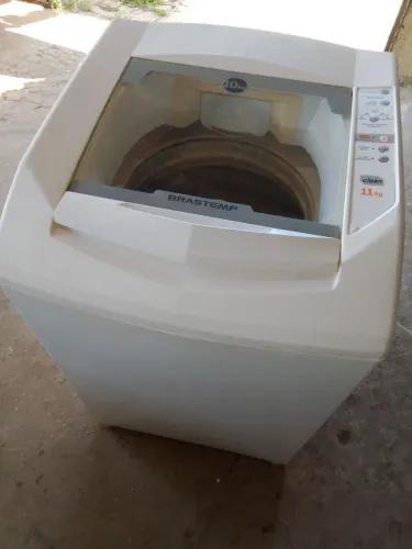 Máquina de lavar roupas Brastemp