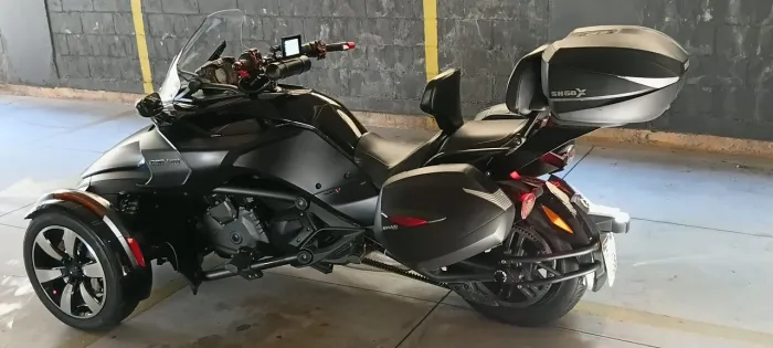 Spyder F3s 1330 cc - Triciclo lindo e maravilhoso
